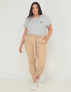 Pantalón Weekend Plus slim para mujer