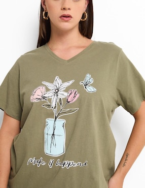 Playera manga corta Weekend Plus cuello v para mujer