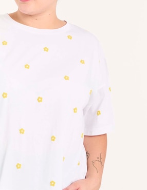 Playera manga al codo Weekend Plus cuello redondo para mujer