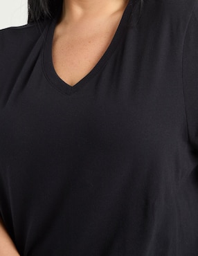 Playera manga corta Weekend Plus cuello V para mujer