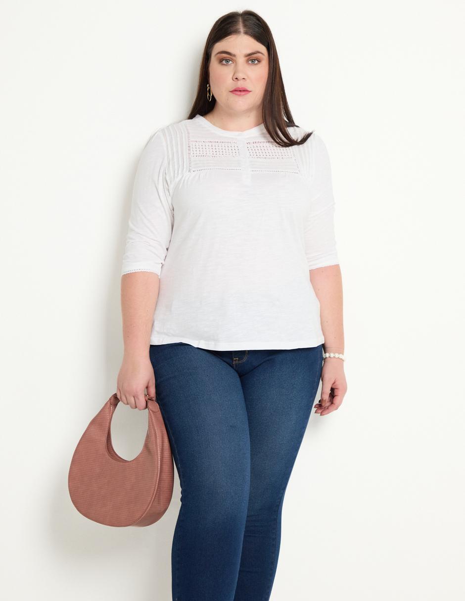 Playera manga al codo cuello con botón para mujer Playera manga al codo cuello con botón para mujer