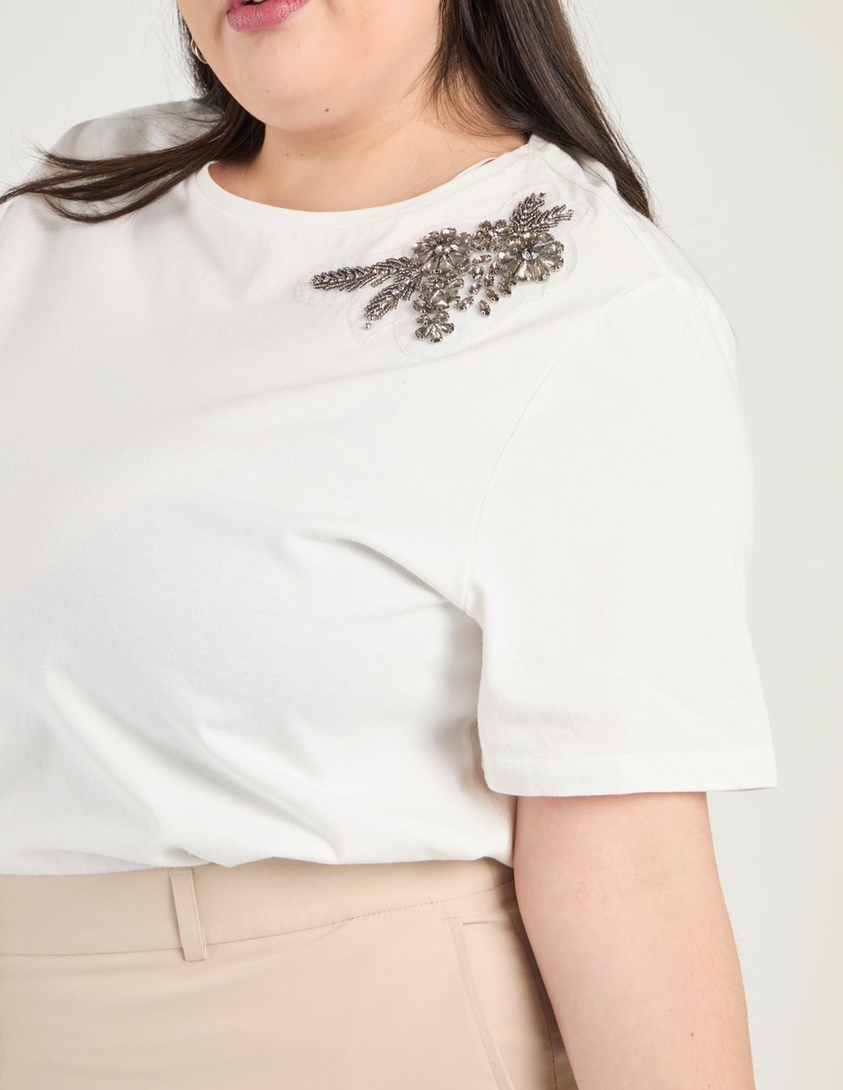 Playera manga corta cuello redondo para mujer 4