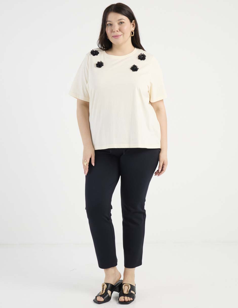 Playera manga corta cuello redondo para mujer 3
