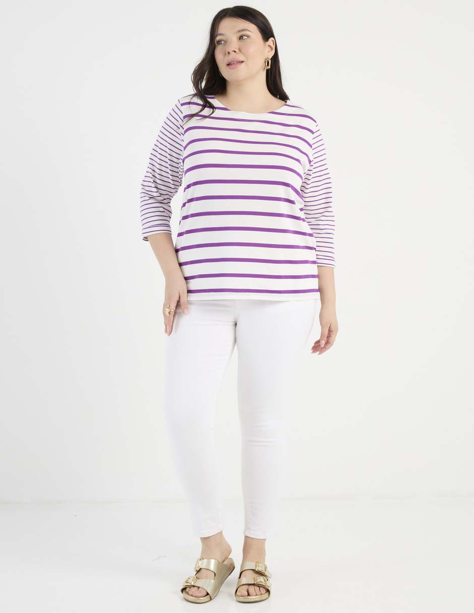 Playera manga 3/4 cuello redondo para mujer 3