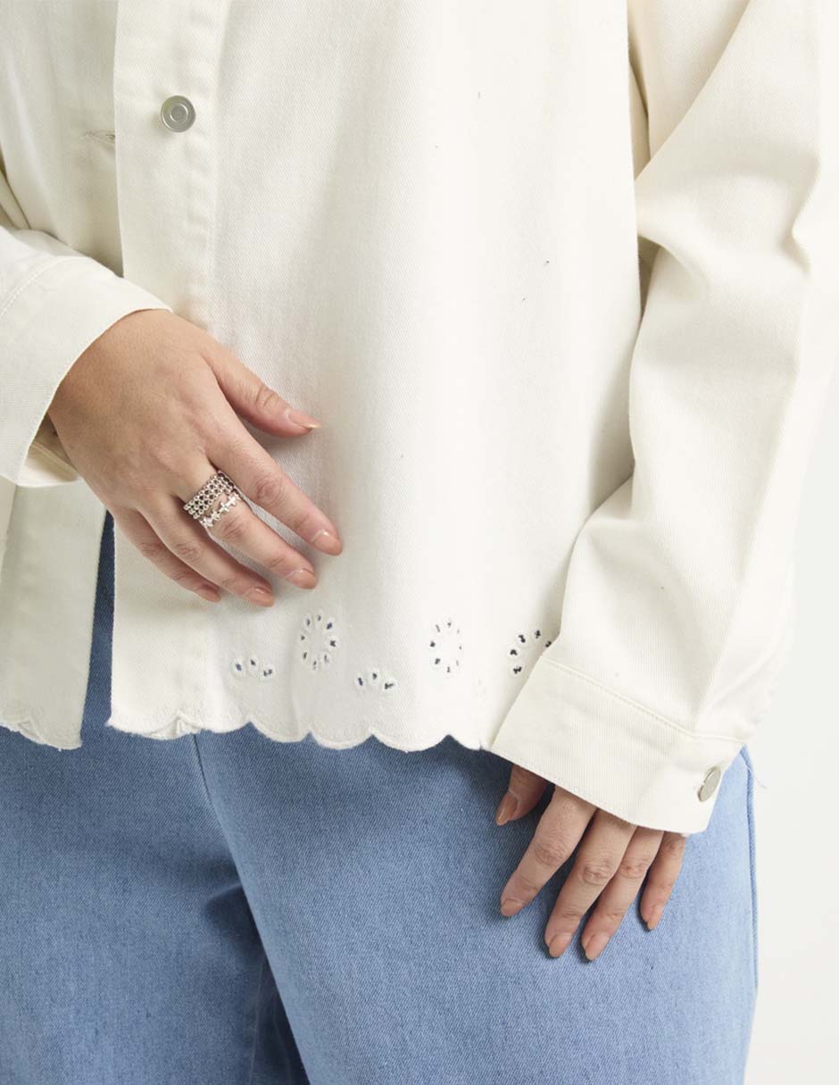 Chamarra denim de mezclilla para mujer 4