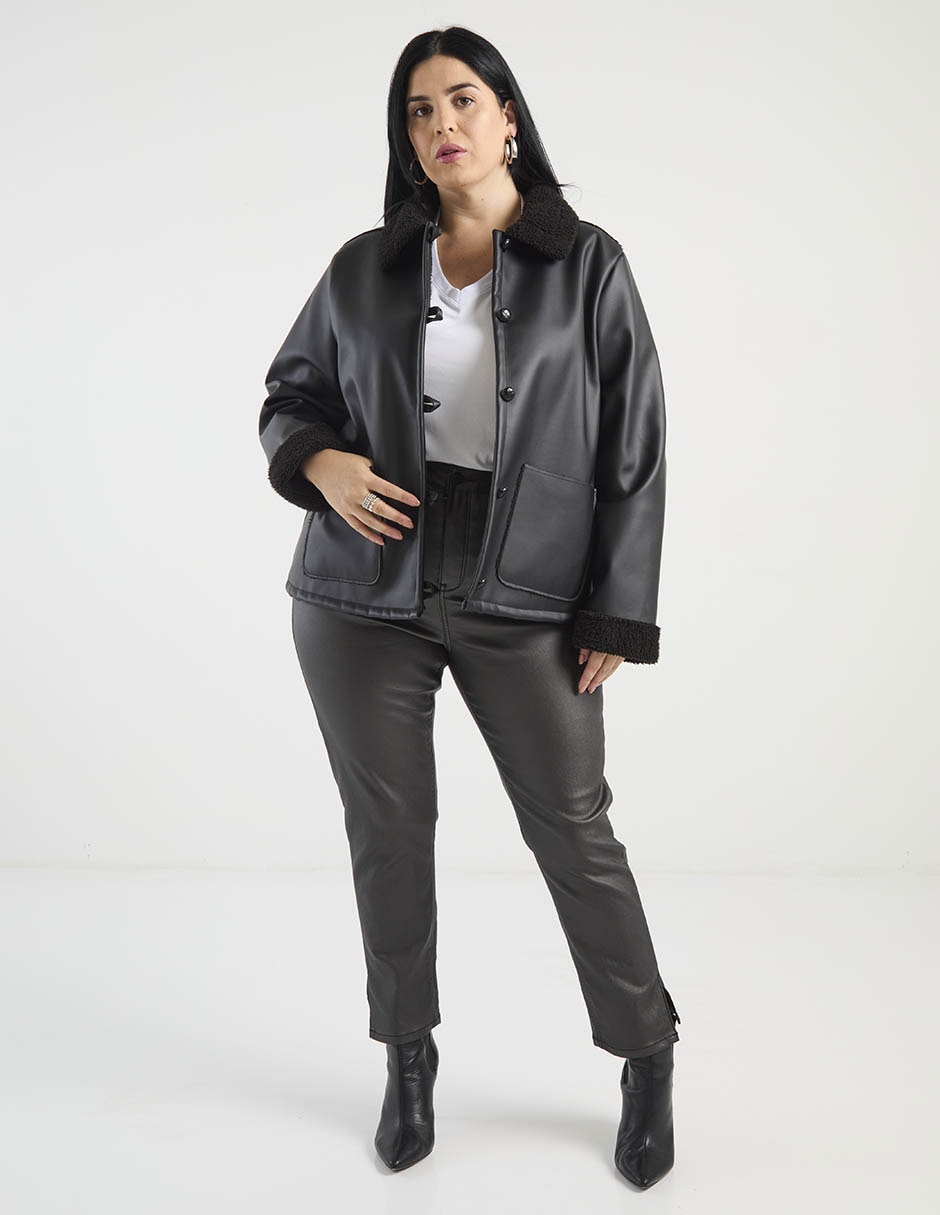 Playera manga corta cuello V para mujer 3
