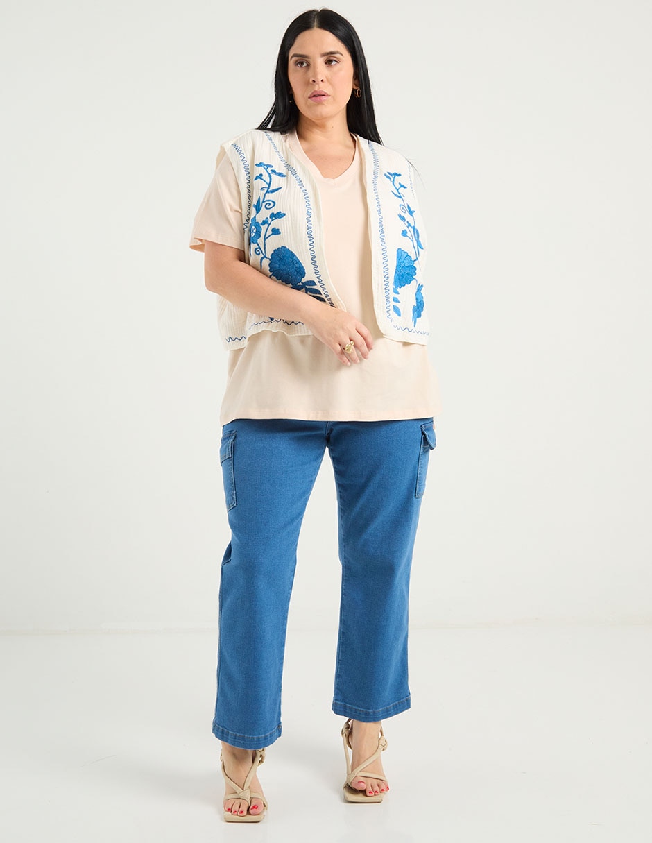 Playera manga corta Weekend Plus cuello V para mujer