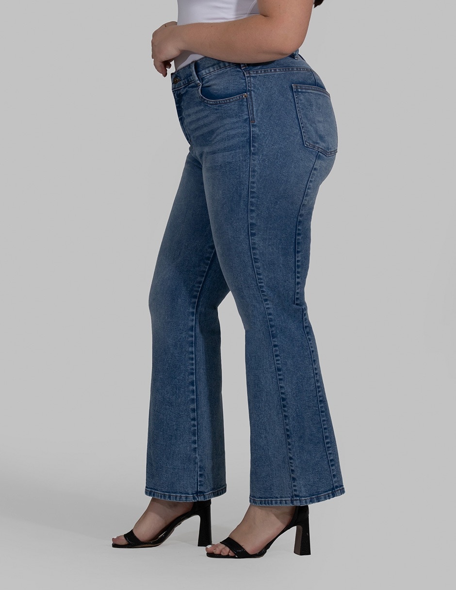 Jeans acampanado para mujer 4