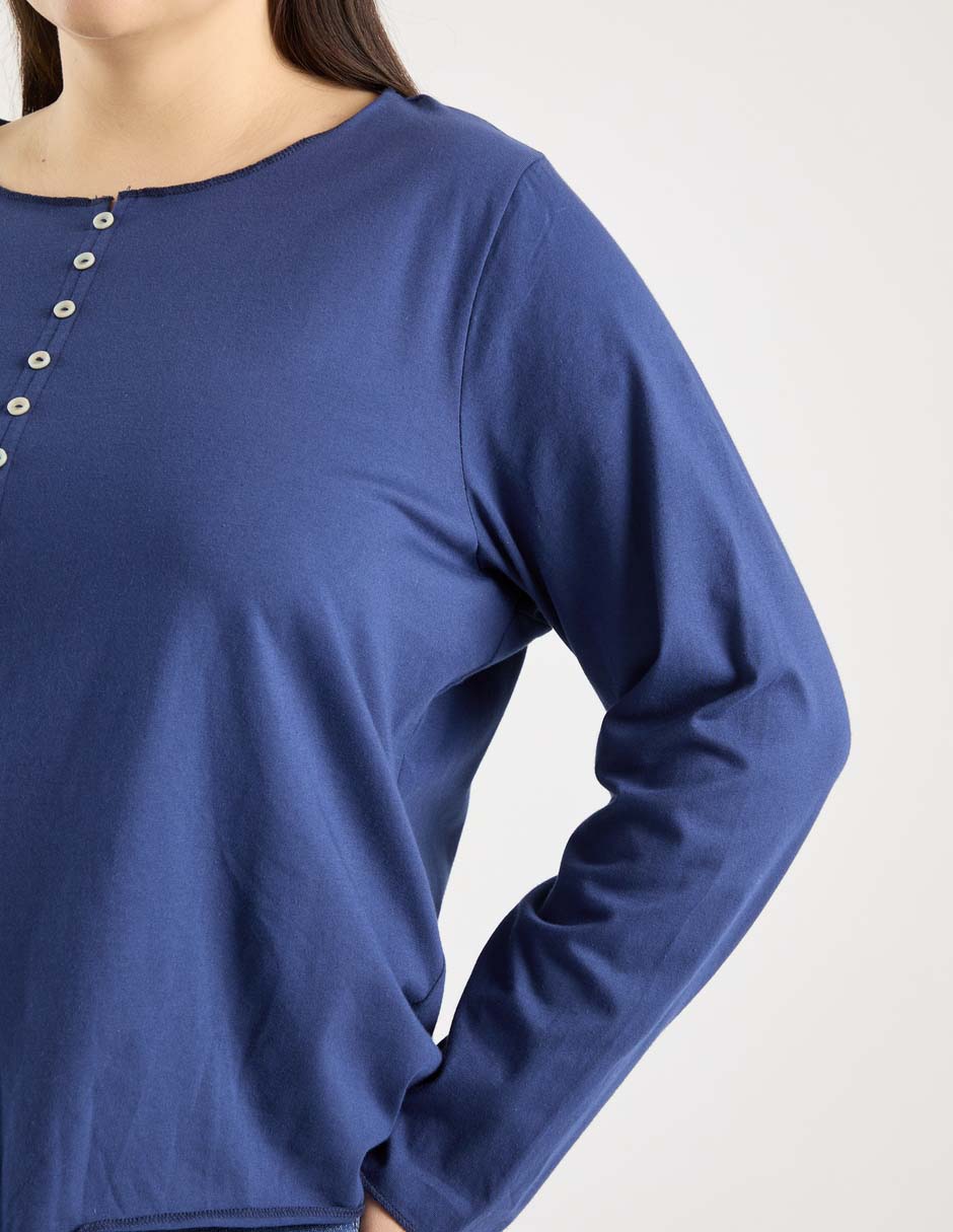 Playera manga larga cuello redondo para mujer 5